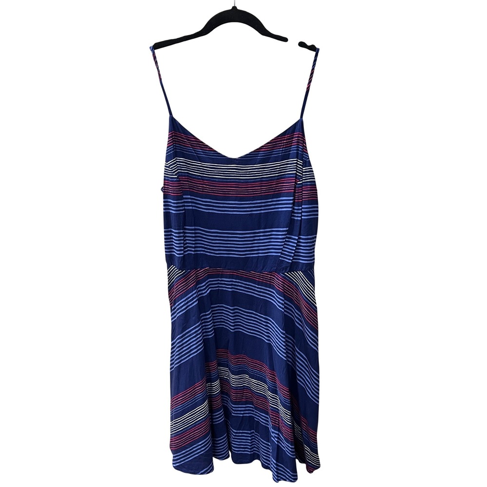 Old Navy Adj Strap Summer Dress Woman's XL - Blue Red Flowy Skirt